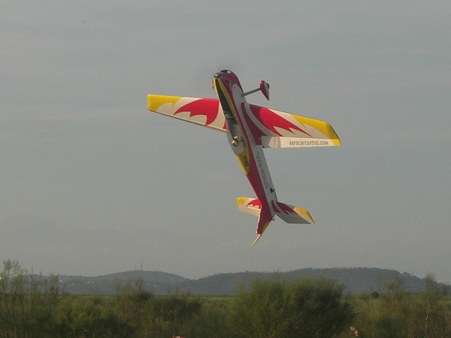 Download B09001160 (640Wx480H)