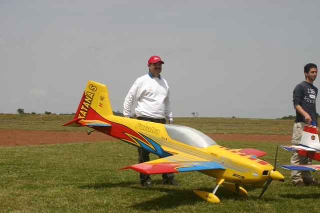 Download LAC000120 (640Wx427H)