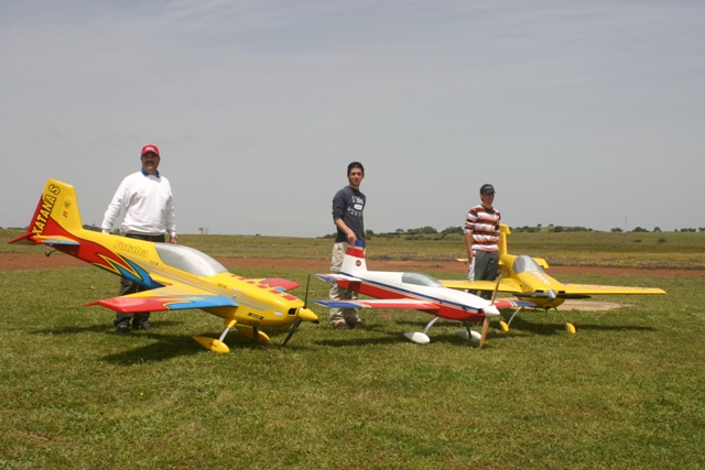 Download LAC000150 (640Wx427H)