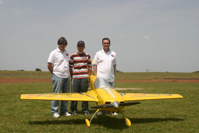 Download LAC000190 (640Wx427H)