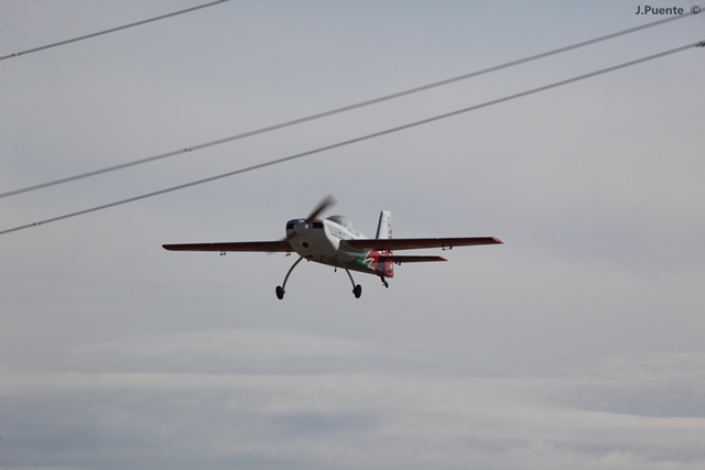 Download MEM2011-002130 (640Wx427H)