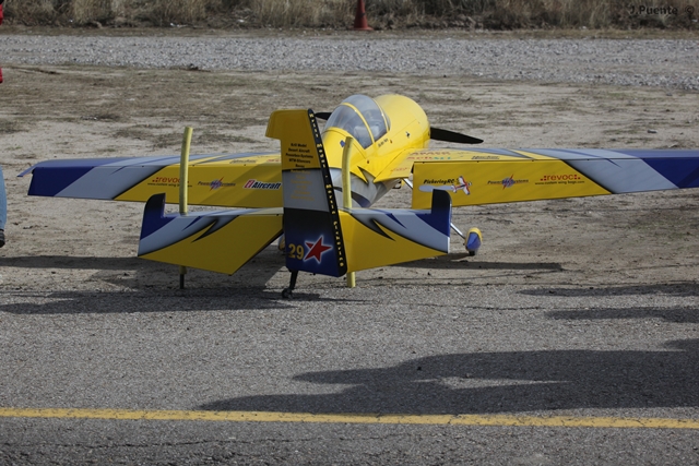 Download MEM2011-005230 (640Wx427H)