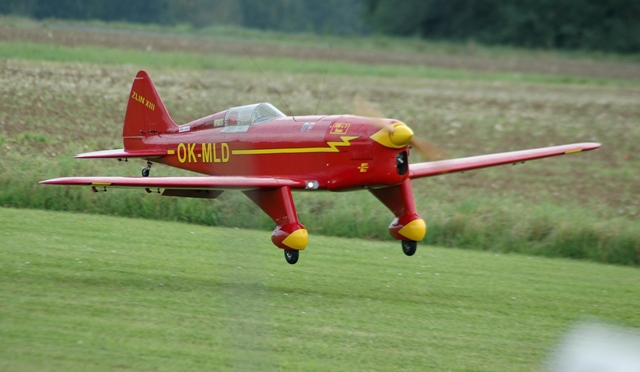 Download MFS003820 (640Wx372H)