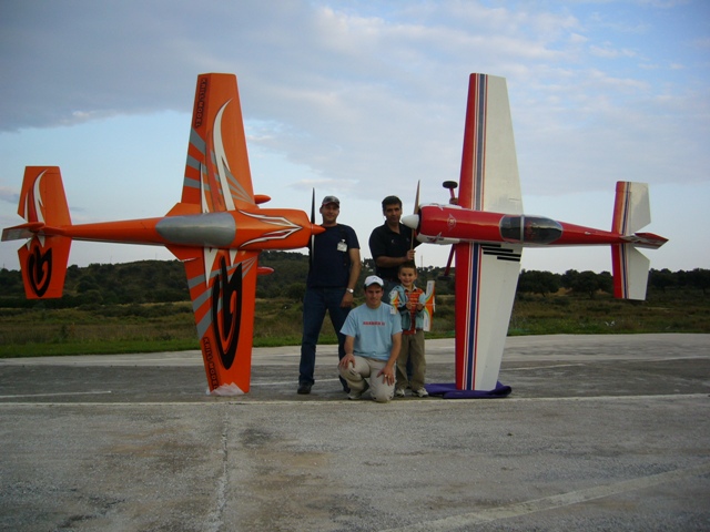 Download RIC000150 (640Wx480H)